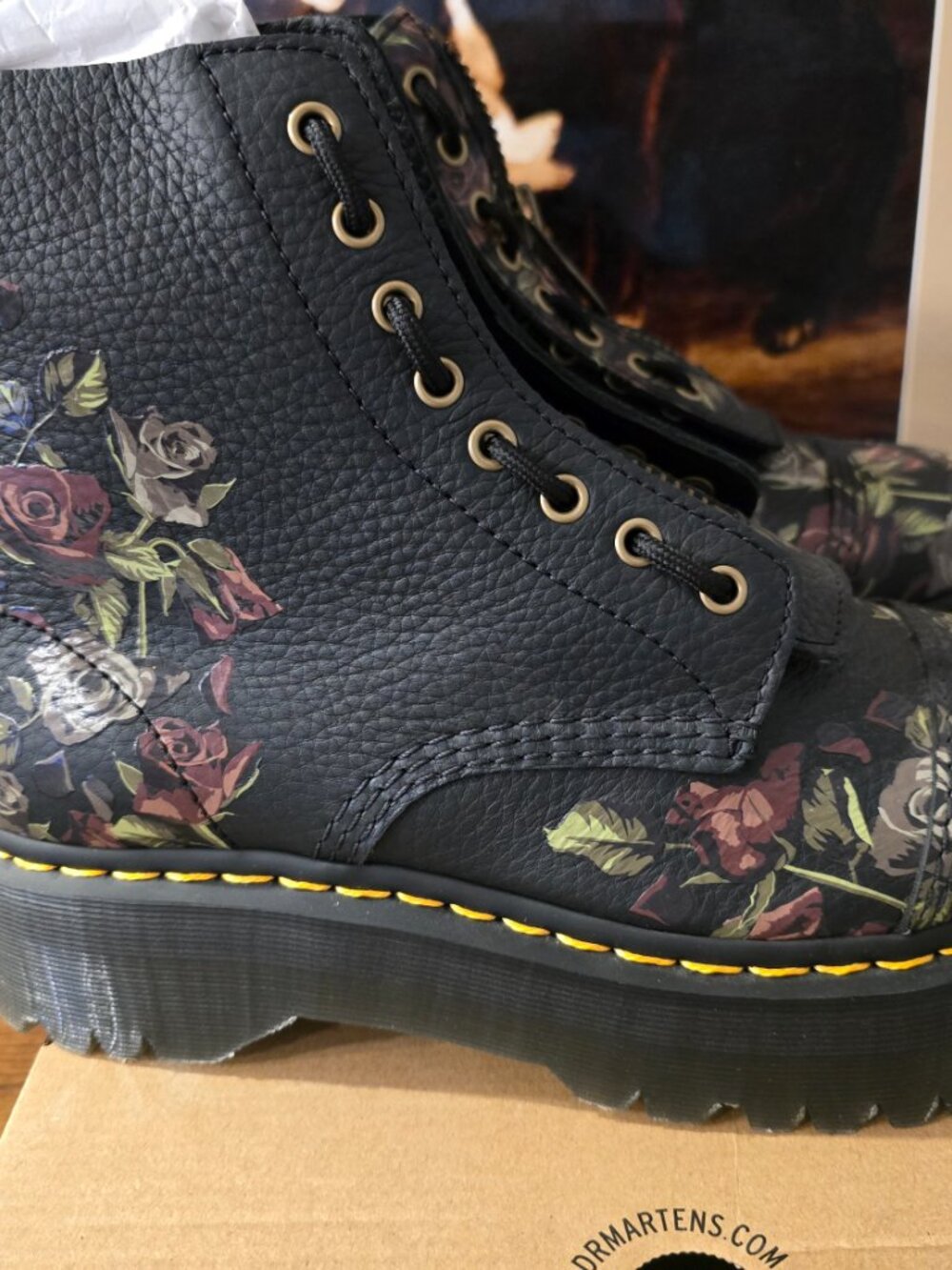 DR. MARTENS SINCLAIR DECAYED ROSES LEATHER PLATFORM BOOTS MENS SIZE 10 US NEW - Picture 3 of 16